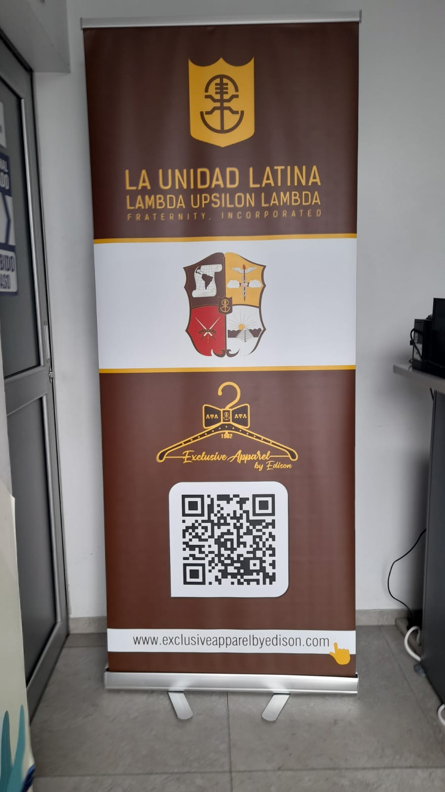 Customized Rollup Banner