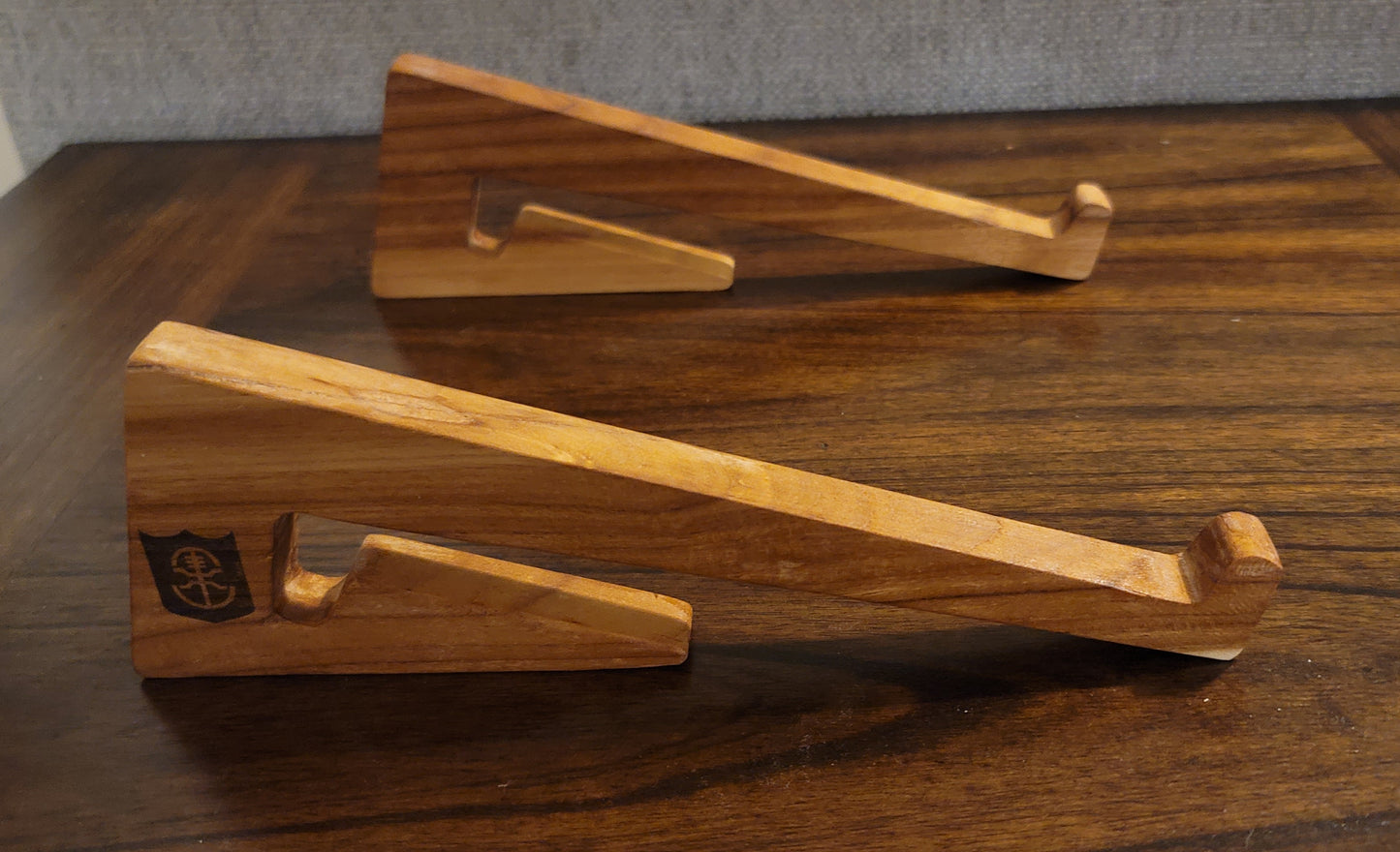 Teak Wood Laptop Stand